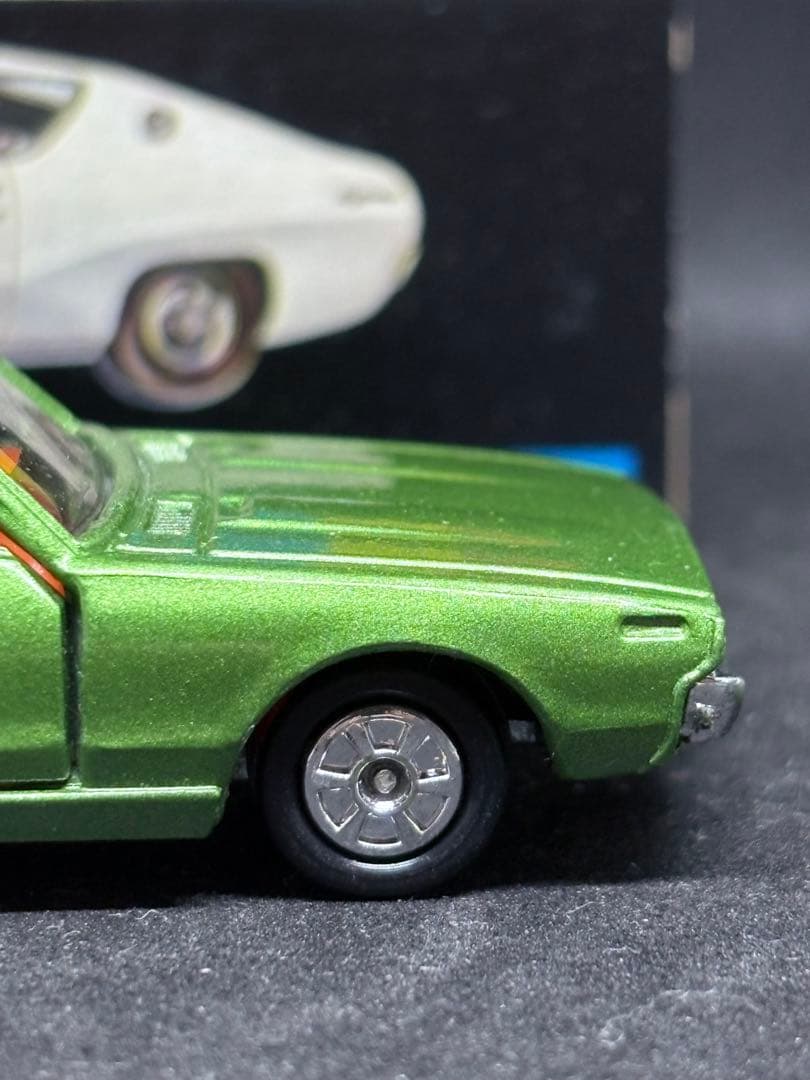 トミカ 黒箱 日本製 No.82 スカイライン 2000GT-X 1Eホイール