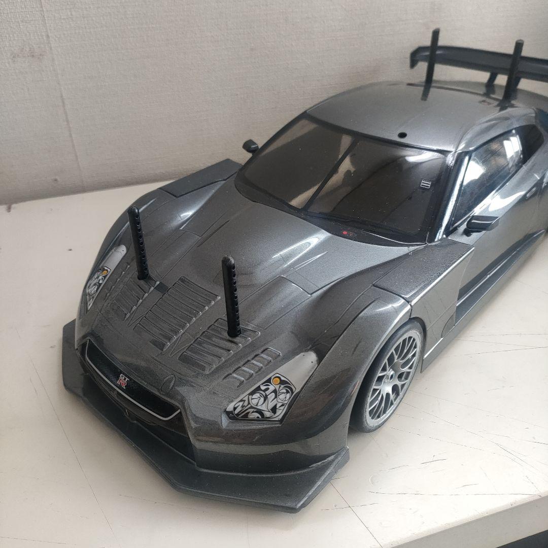 タミヤTA06シャーシ、オプション装備、日産GTRボディ付き