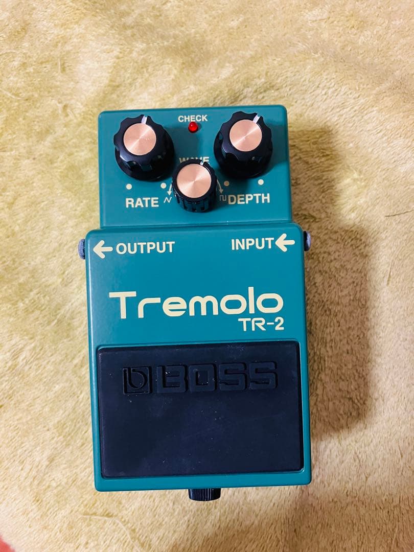 BOSS Tremolo TR-2 ギターエフェクター