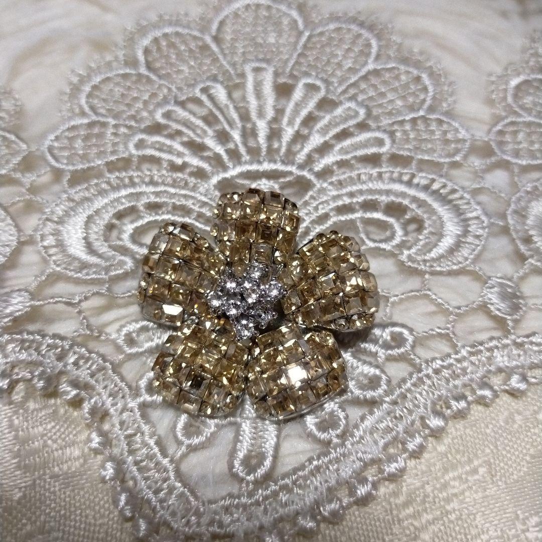 FOXEY ブローチ フラワー 花 フォクシー ゴールド系 アクセサリー