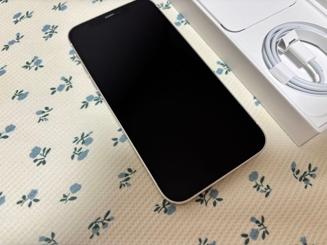 【極美品】iPhone12 128GB 白 SIMフリー 純正バッテリー100%