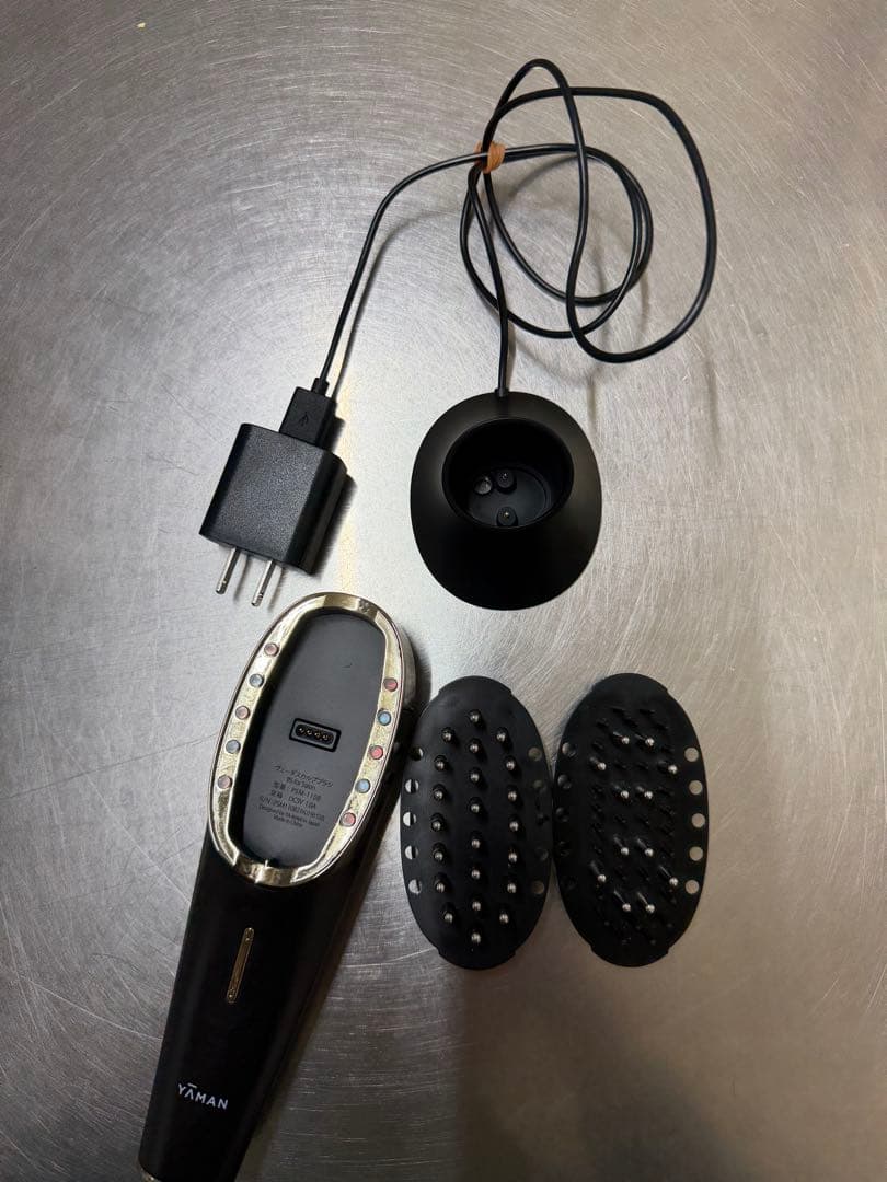 YA-MAN(ヤーマン)ヴェーダスカルプブラシBS for salon