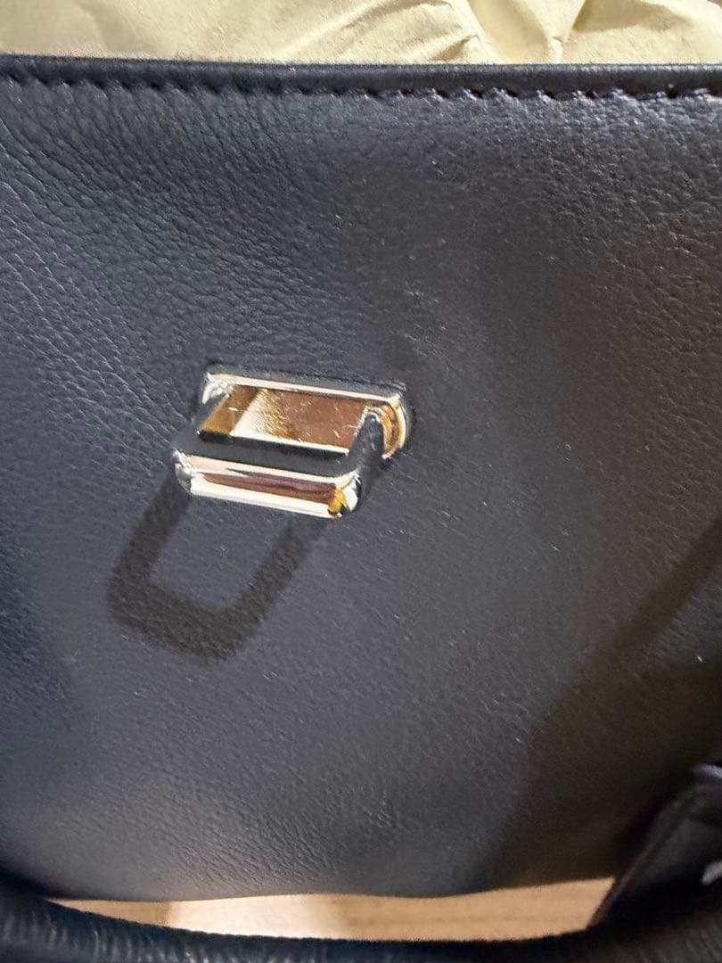 【未使用】Pelle Morbida 　被せフラップボストンバッグ　Lサイズ