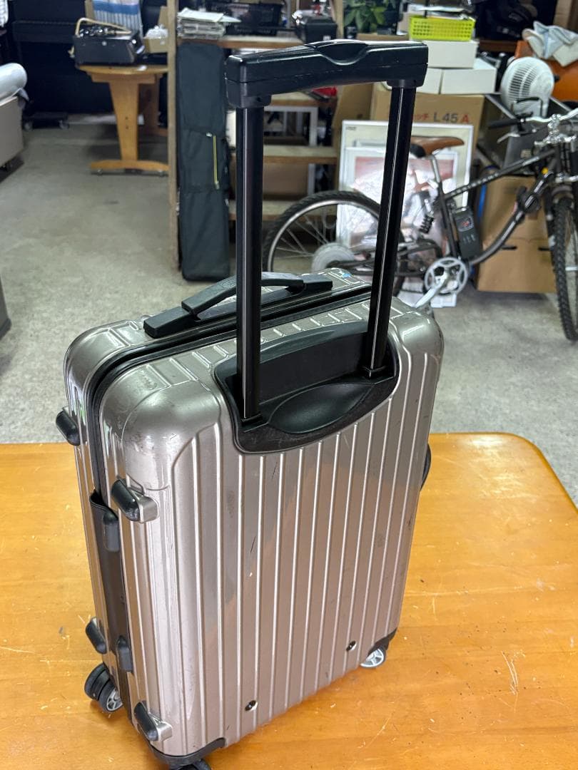 RIMOWA リモワ SALSA 4輪スーツケース 約68L 鍵なし