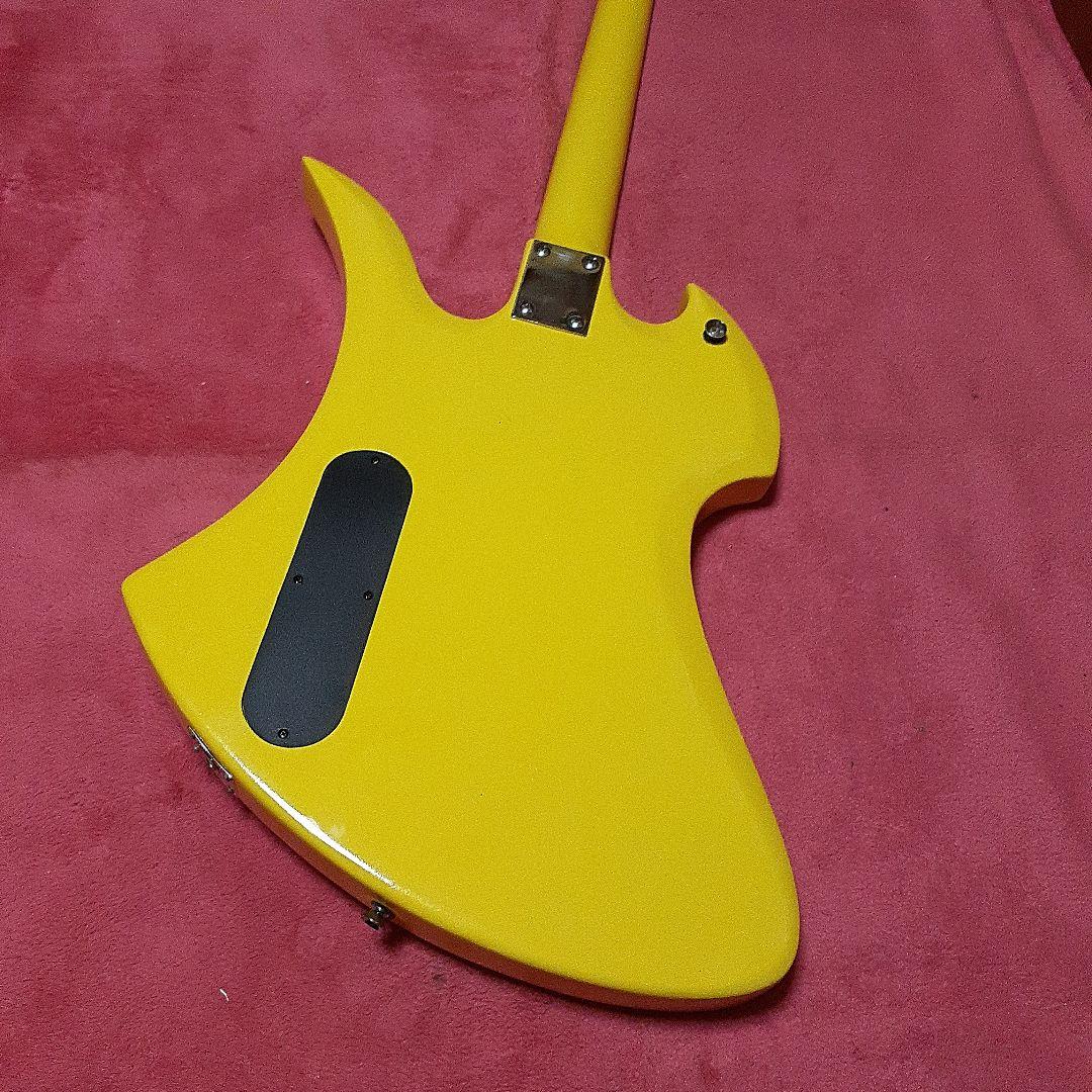 イエローハート・hideモデル。モッキンバードエレキギター。