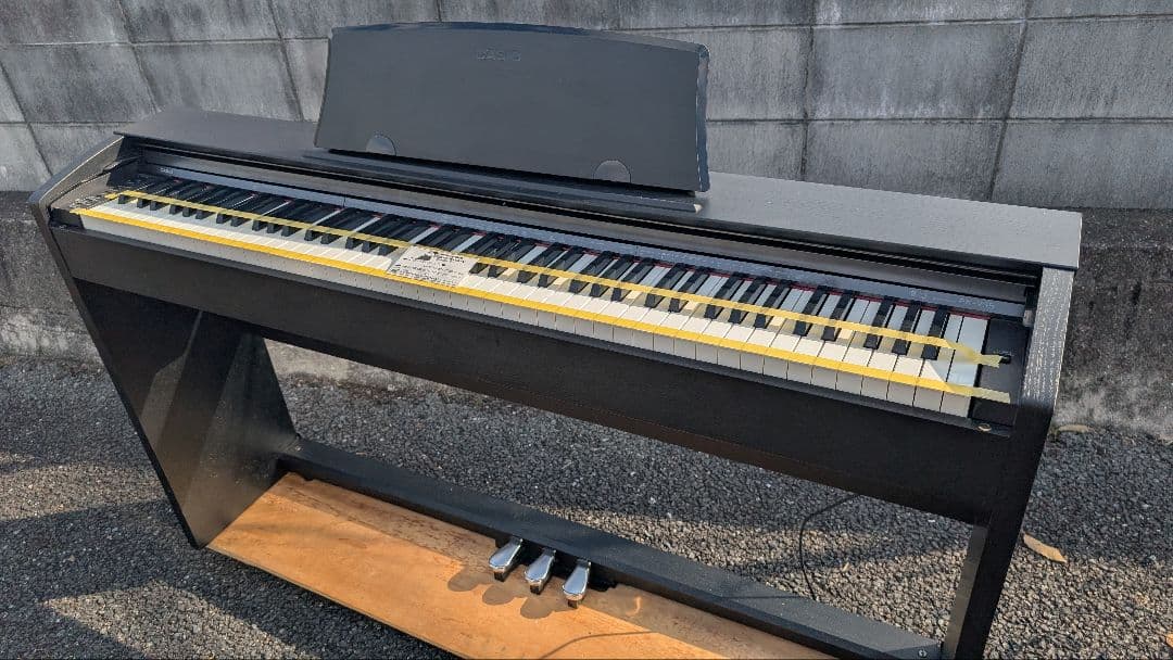 送料込み CASIO 電子ピアノ PX-735 BLACK 2011年製 美品