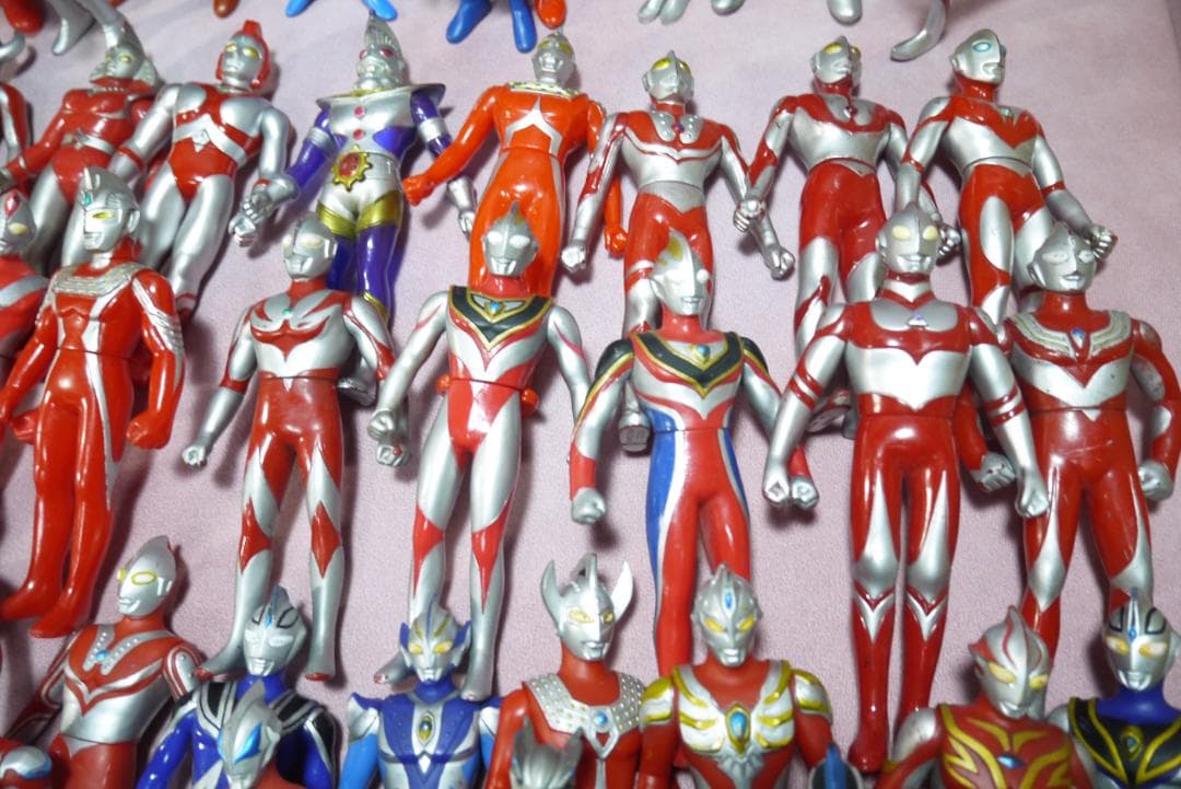 ウルトラヒーローシリーズ　ビッグサイズソフビフィギュア　ウルトラマン　100体