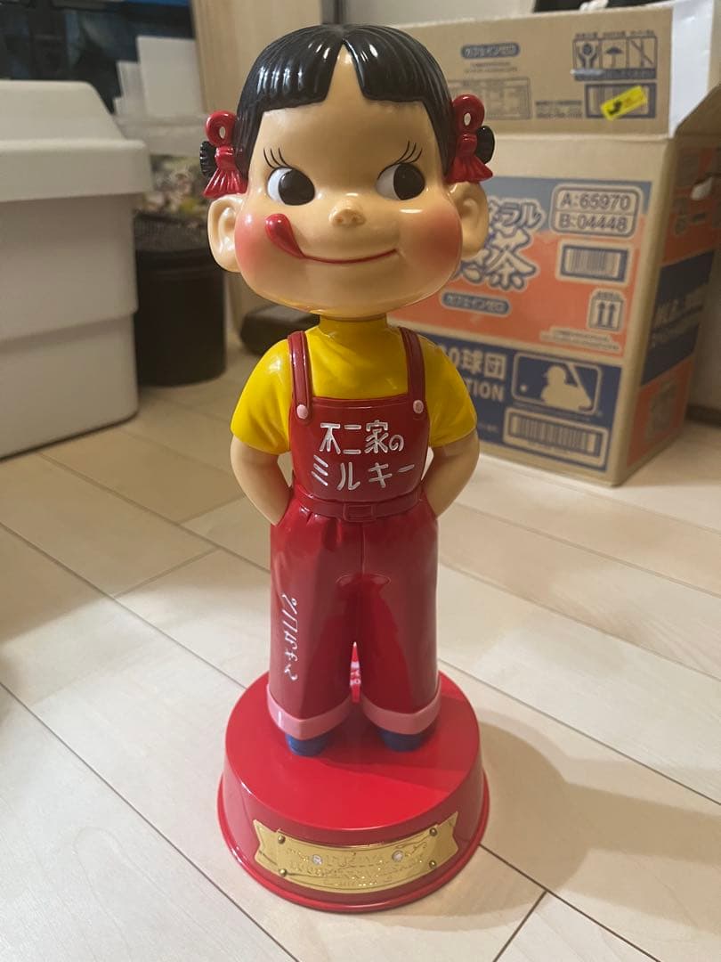 ペコちゃん 首振り人形 100周年 非売品