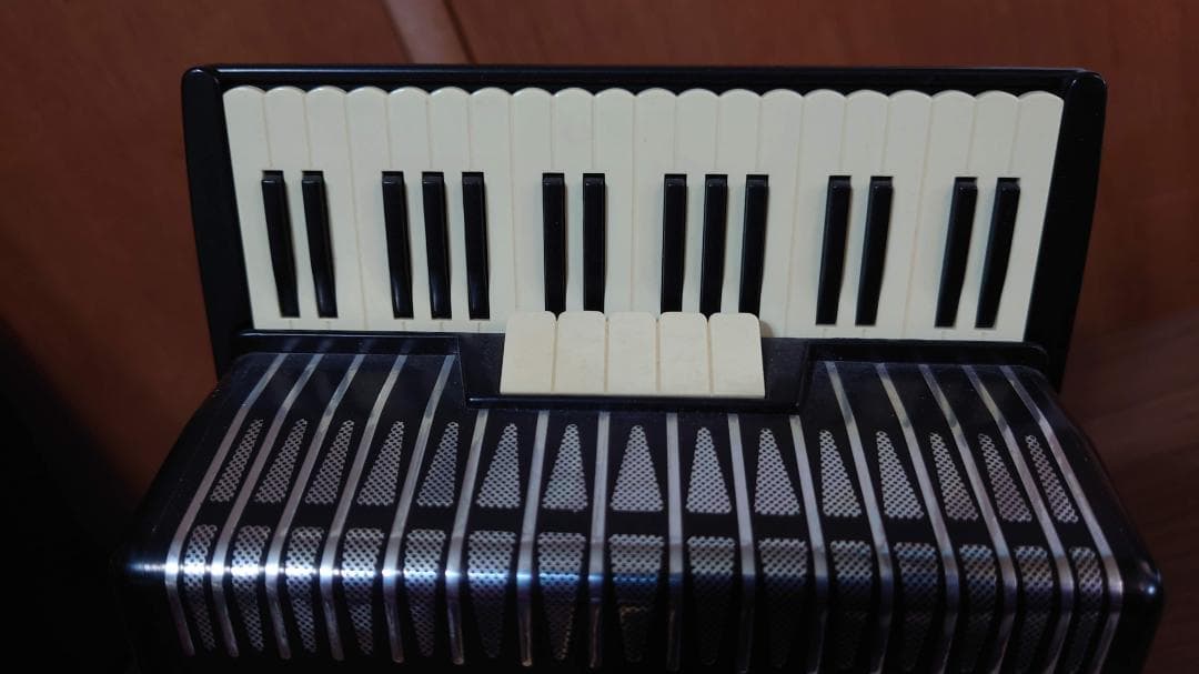 未開栓 サントリー ウイスキー 山崎 43% アコーディオンボトル 700ml