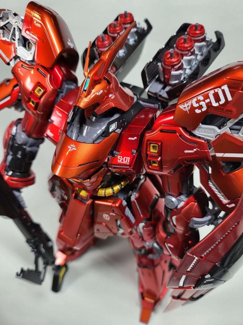 【塗装済み　ガンプラ　完成品】MG  1/100　サザビー　キャンディー塗装