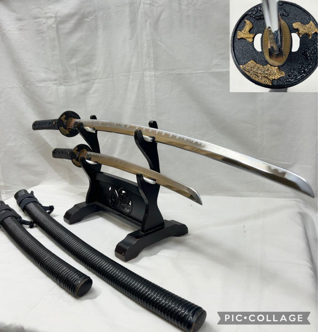 【模造刀】二本差し 太刀 脇差 藤巻 鞘 風景 鍔