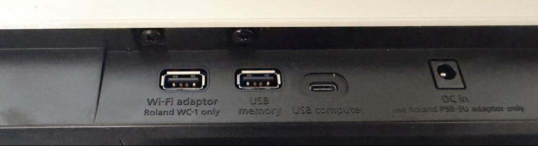 Roland GO:KEYS5 ホワイト&専用譜面台&ソフトケース&WC-1