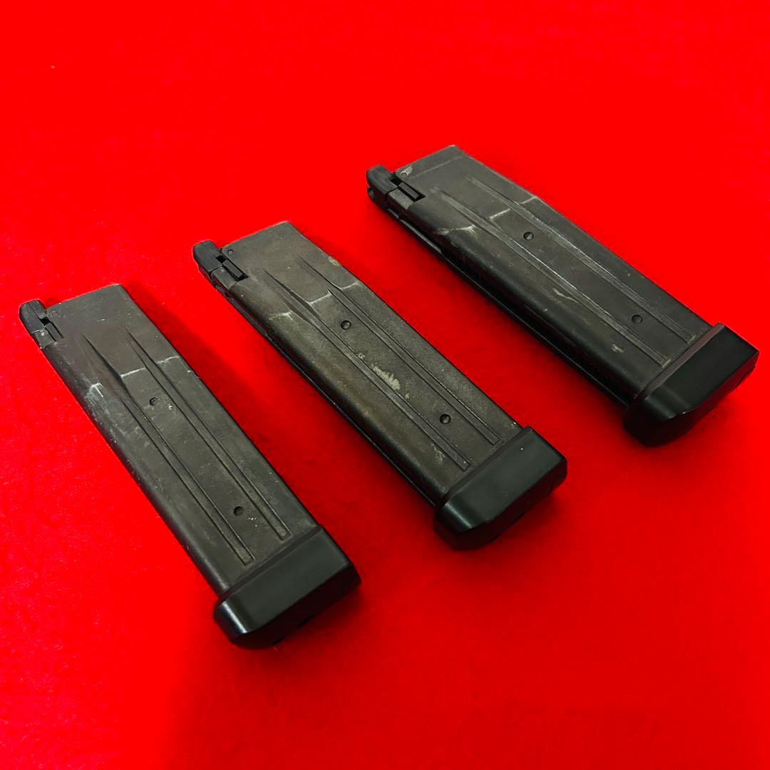 東京マルイ　ハイキャパ5.1 ガスブローバック　マガジン3つ