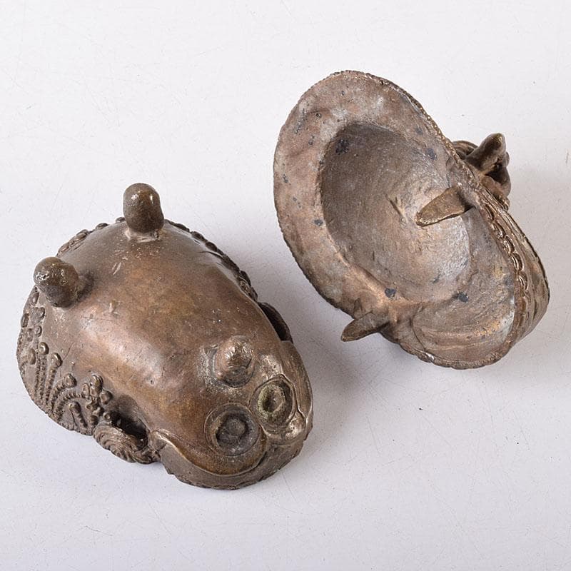 中国　古銅　唐銅　三つ足香炉　C　R8684