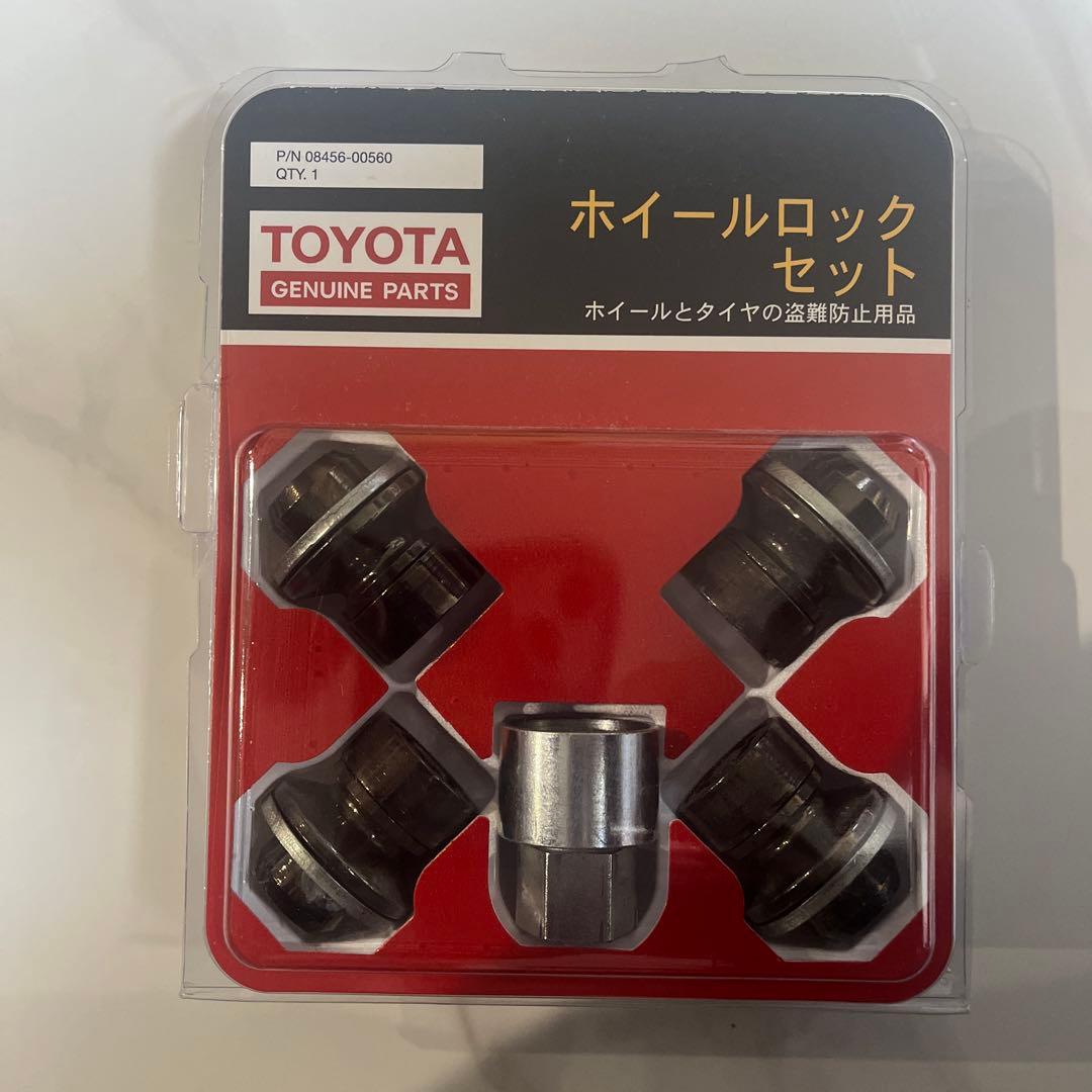 TOYOTA ホイールロックセット 08456-00560