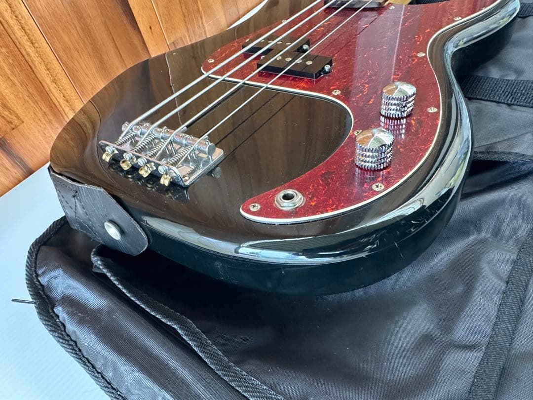 Photogenic エレキベース MADE IN CHINA(a33)