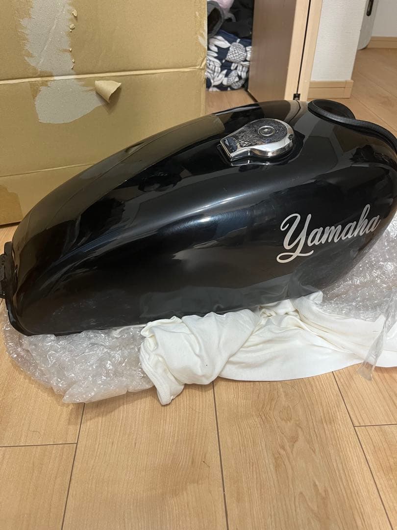 sr400 純正タンク 黒 2型 オリジナルペイント