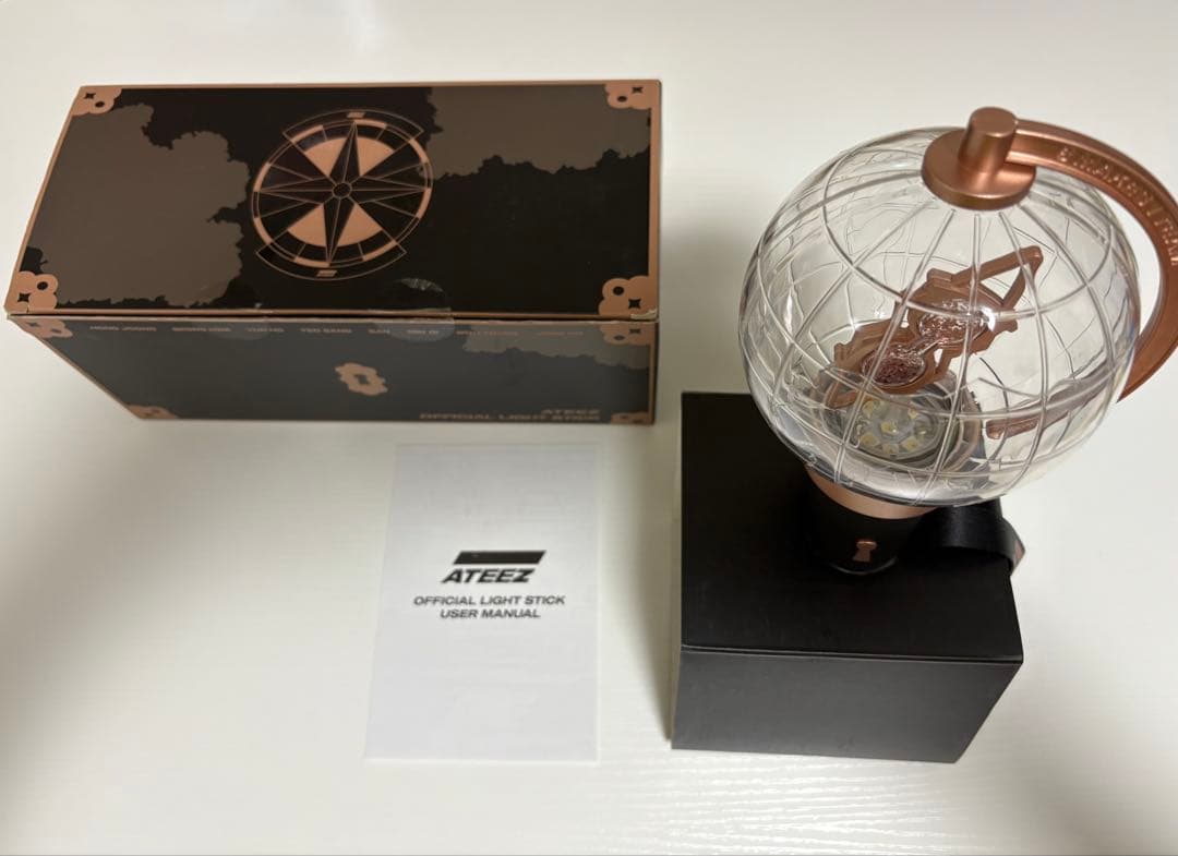 【ALL公式】ATEEZ うちわ/バッジ/公式トレカ/ペンラetc グッズセット