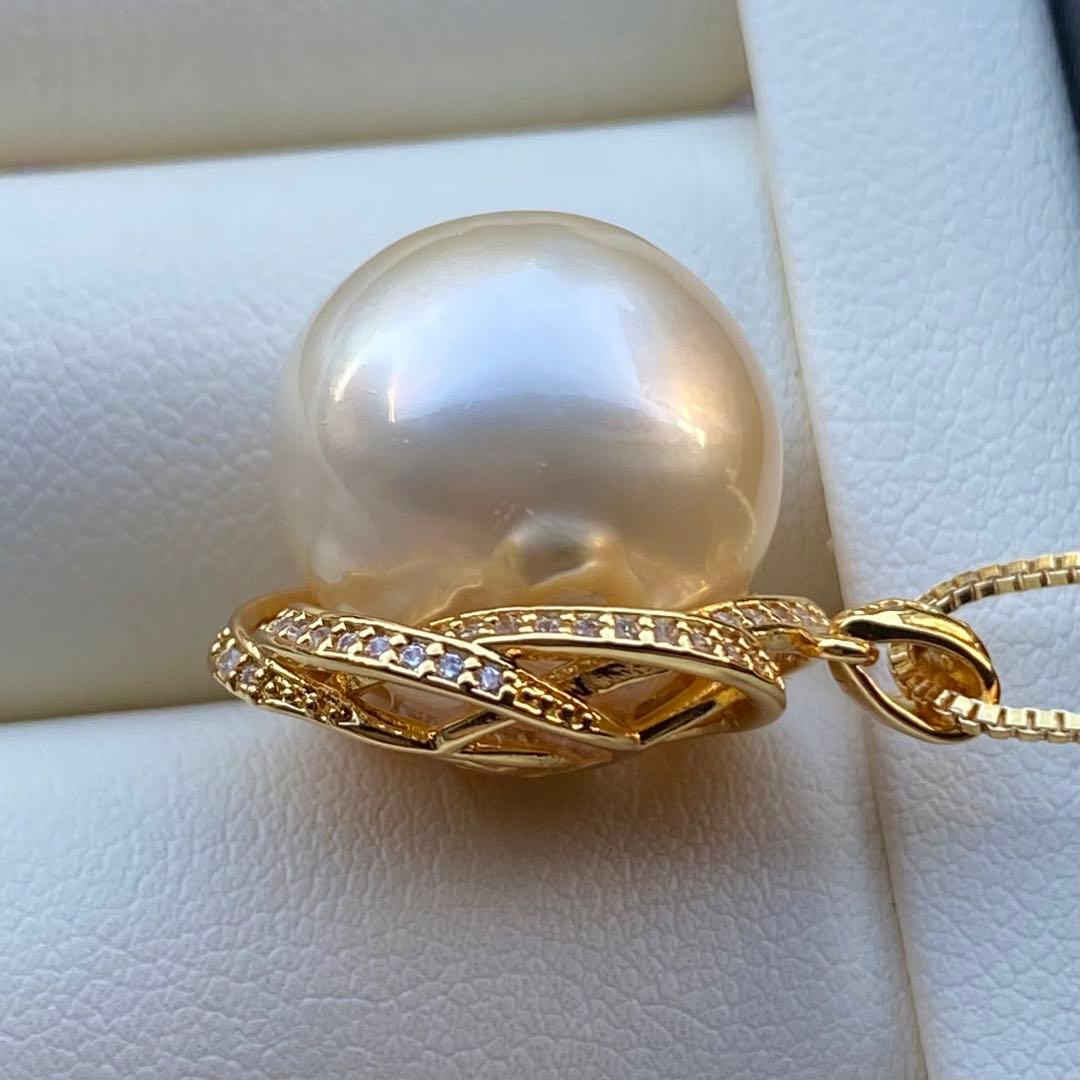 本真珠　南洋白蝶真珠ネックレストップ　15.3mmシャンパンゴールドPT753