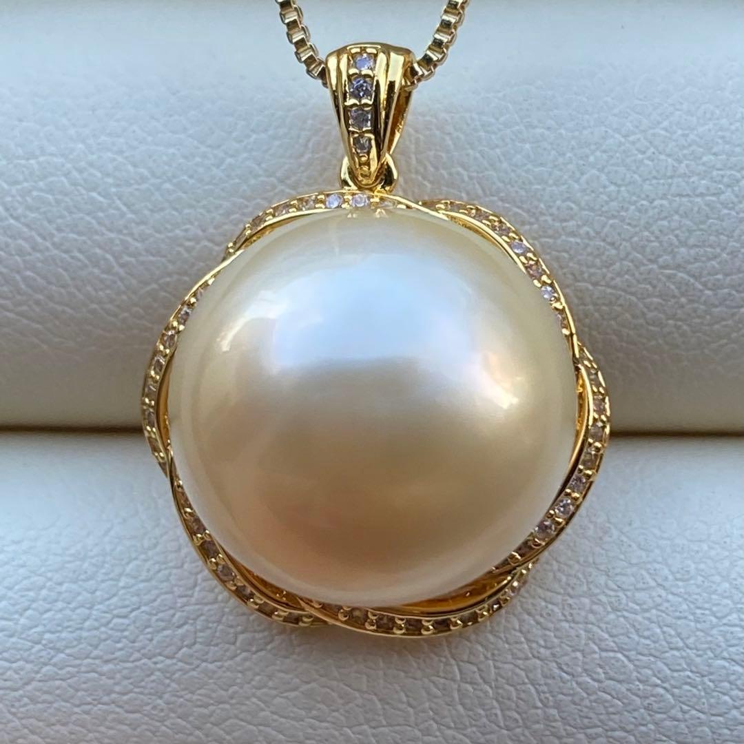 本真珠　南洋白蝶真珠ネックレストップ　15.3mmシャンパンゴールドPT753