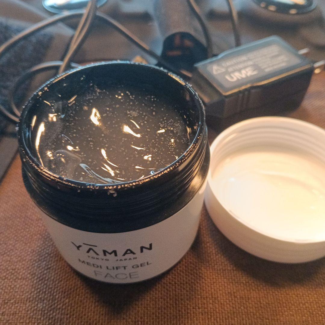 りむさん専用！ヤーマンYAMAN フェイスケアほぼ新品未使用EPM-1888
