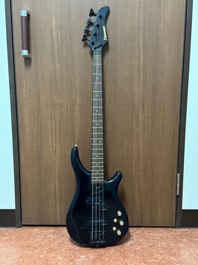 フェルナンデス ベース 90年代