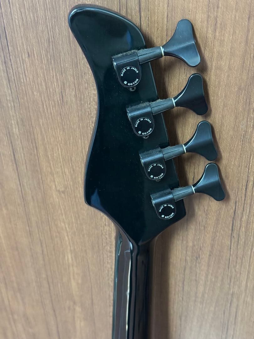 フェルナンデス ベース 90年代