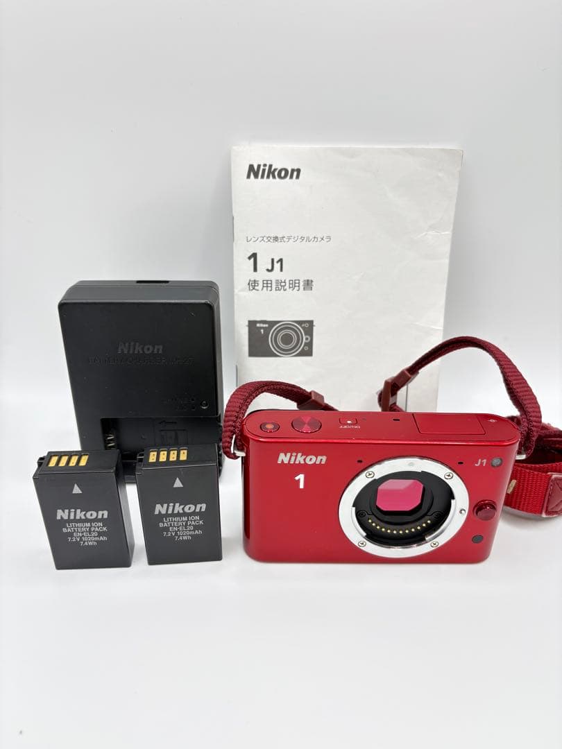 Nikon1 J1 ミラーレス一眼カメラ　本体