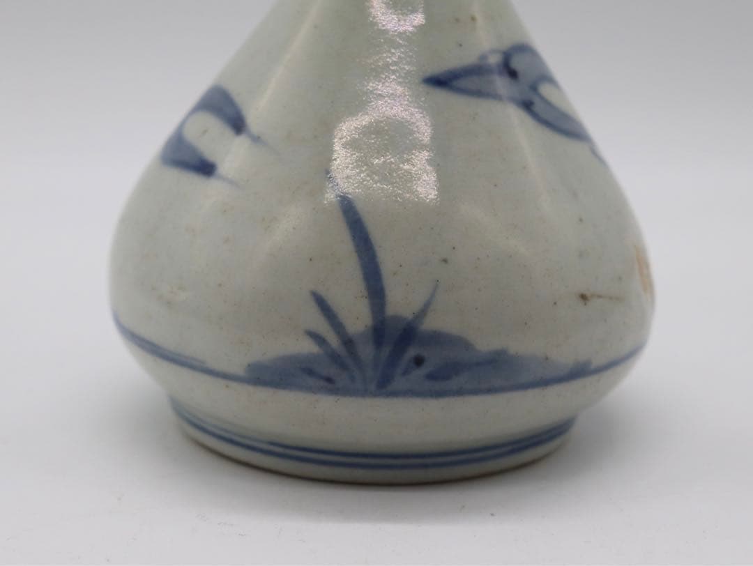 染付長頸瓶　　アンティーク　送料込み0206