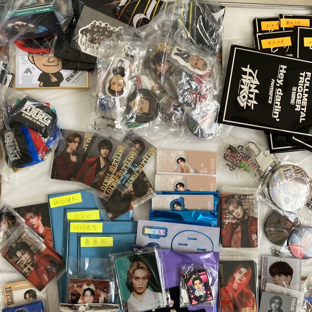 LDH グッズ カード アクスタ フォトキー バッジ 大量 まとめ売り