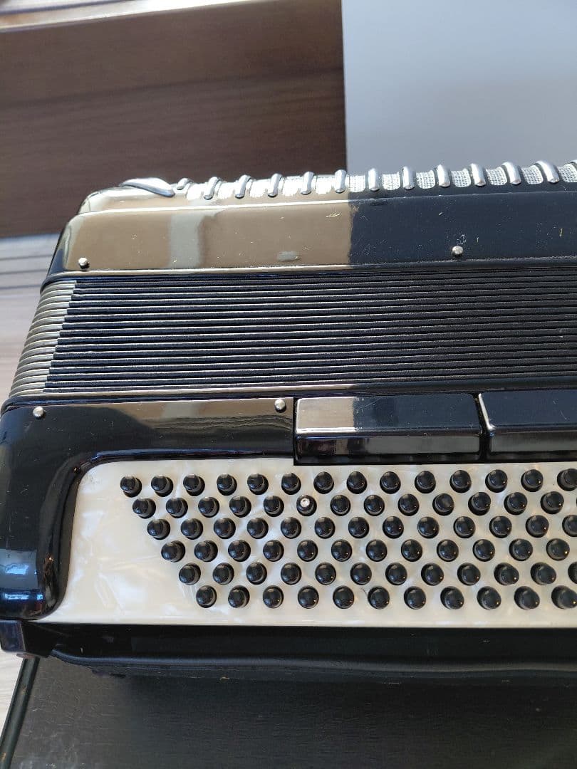 TOMBO トンボ GUERRINI 41鍵盤 120ベース アコーディオン