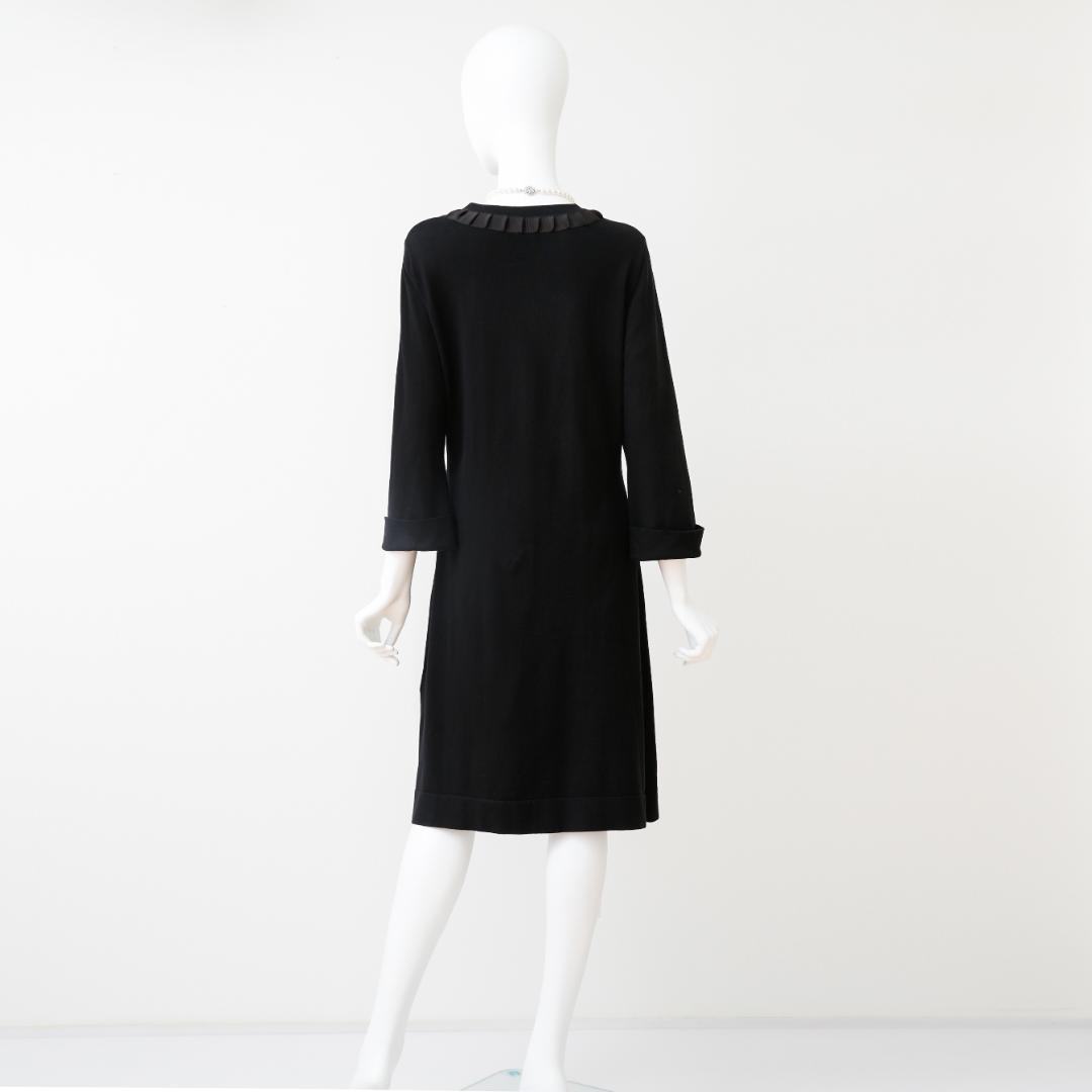 ♪当日発送可能【美品】ユキ　トリイ　シルク混　セレモニー　40　黒