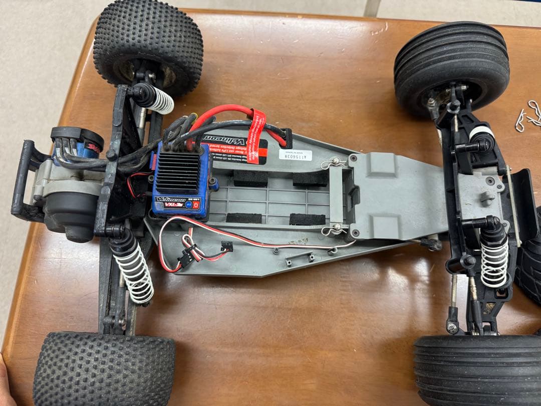 traxxasトラクサスRUSTLERvxlブラシレス2台パーツ多数アルミパーツ