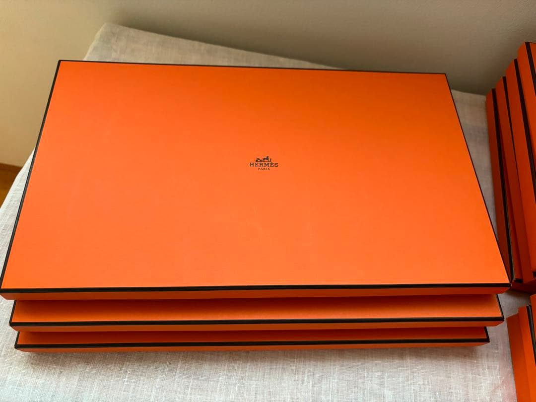 エルメス　カレジェアンボックス、小物類ボックス⭐︎お問合せください！