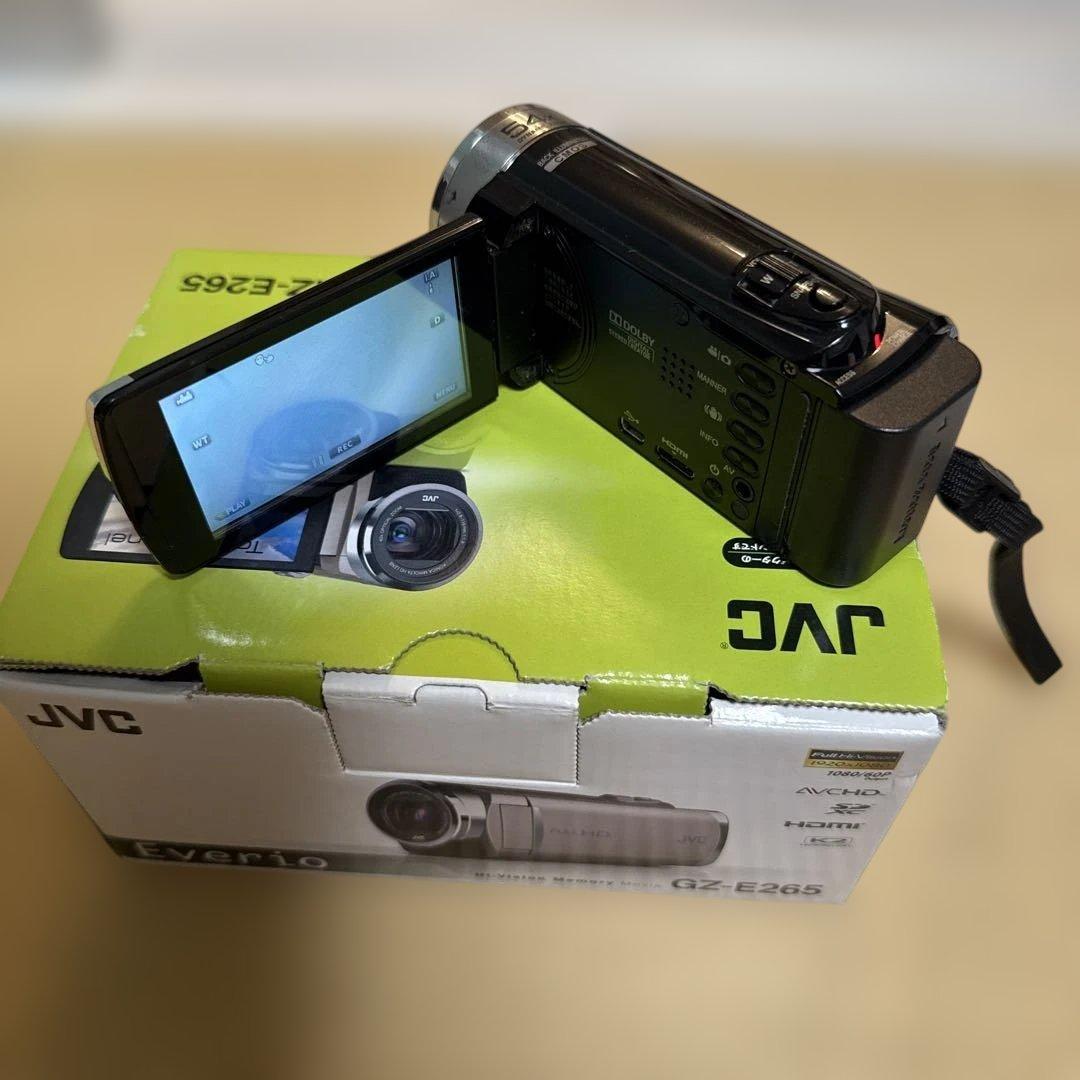 JVC GZ-E265 Everio ビデオカメラ ブラック　ケースバッグ付属