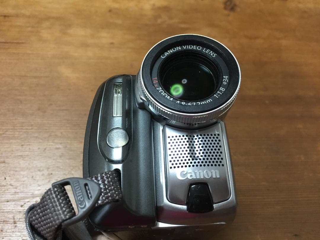 美品 撮影再生ダビングOK　Canon　DM-FV M20　付属品有　液晶綺麗