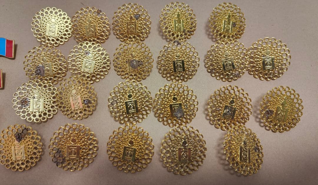 大阪・関西万博　モンゴルパビリオン　ピンバッジ