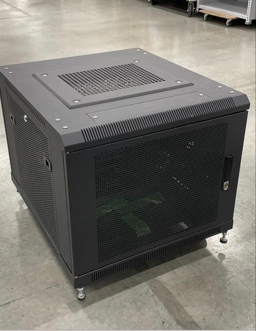 「配送設置可」サンワサプライ/サーバーラック 鍵 キャスター付き