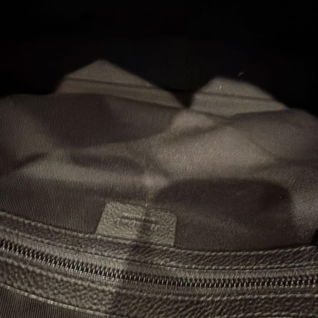 フェラガモ　ガンチーニ ブリーフケース　半額以下　付属品無し　定価37万円