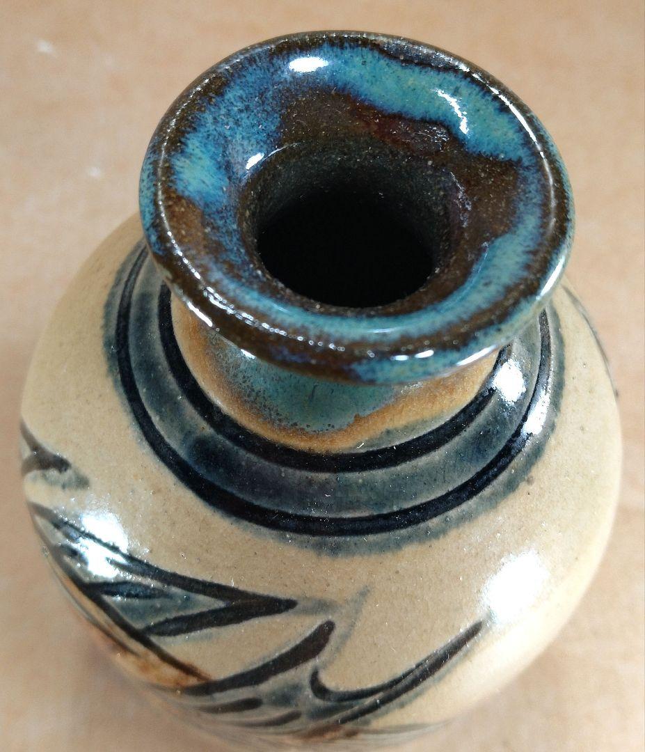 【本物保証】金城次郎 壷屋焼徳利(笑魚,魚) 共箱 栞 人間国宝 壺屋焼 美品