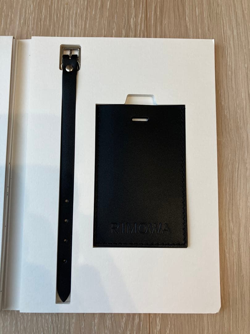 リモワ RIMOWA スーツケース　エッセンシャル チェックイン　M