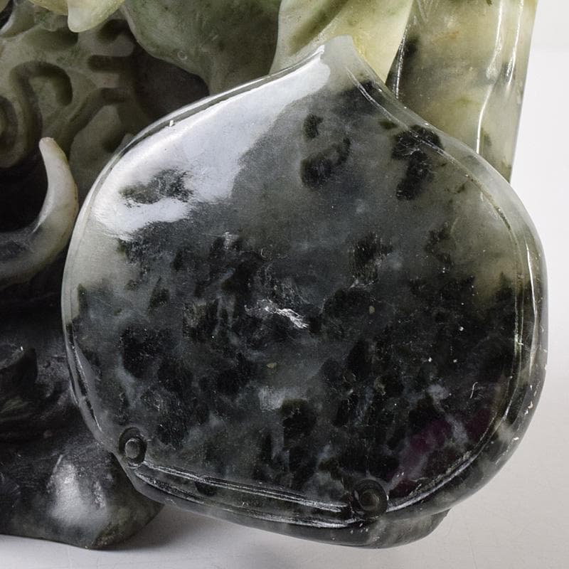 中国　玉石翡翠玉　果実彫　床飾　置物　重さ約1371g　D　R7574