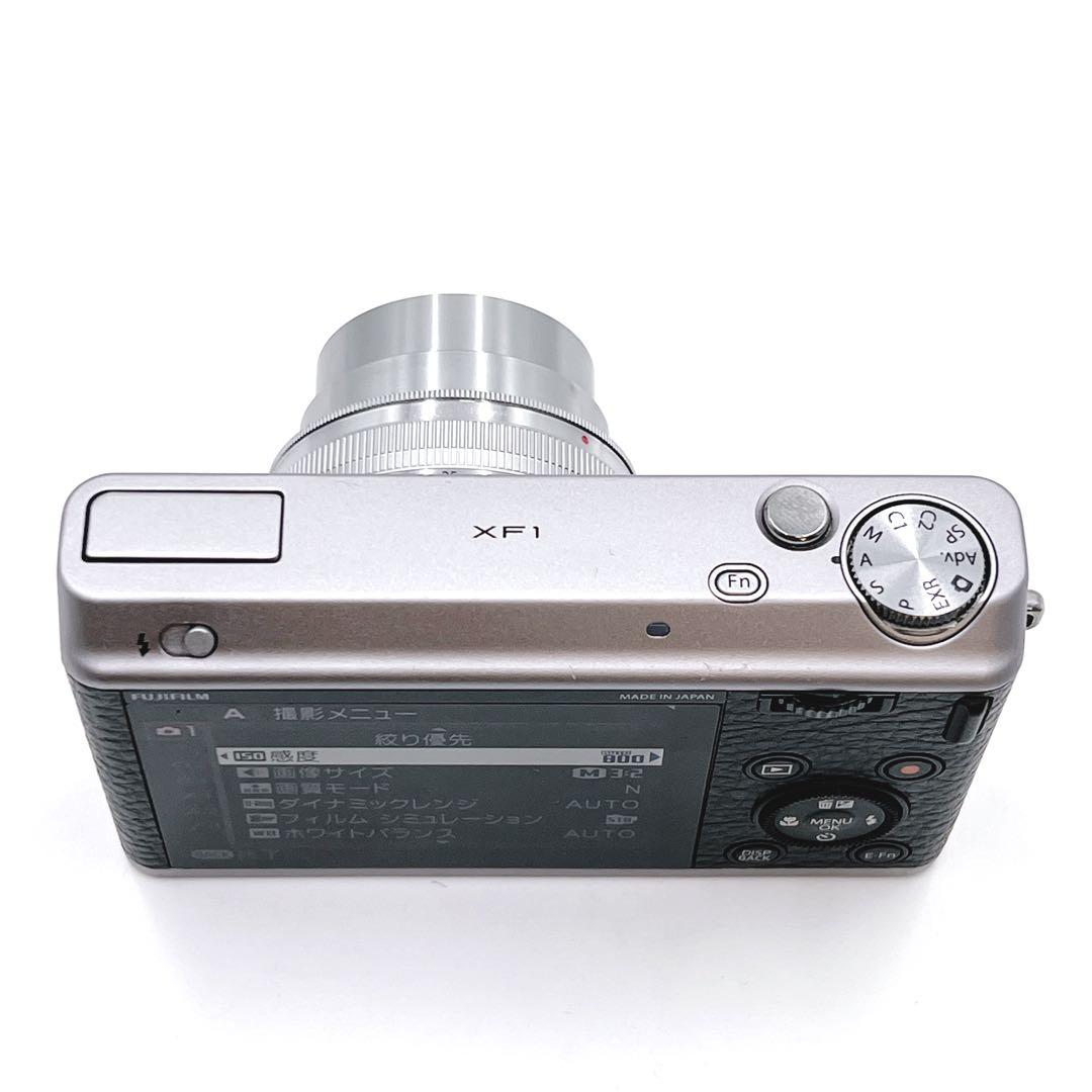【外観美品】 FUJIFILM XF1 オールドデジカメ　レトロ