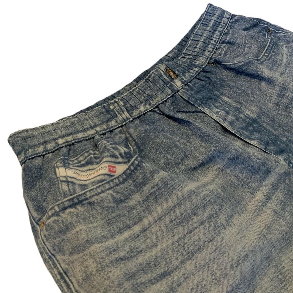 新品　DIESEL　スイム ハーフ パンツ　L　A13161　BMBX KEN