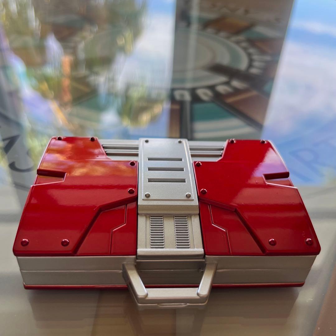 【新品未開封】アイアンマン マーク5 アタッシュケース型 カードケース 枕カバー