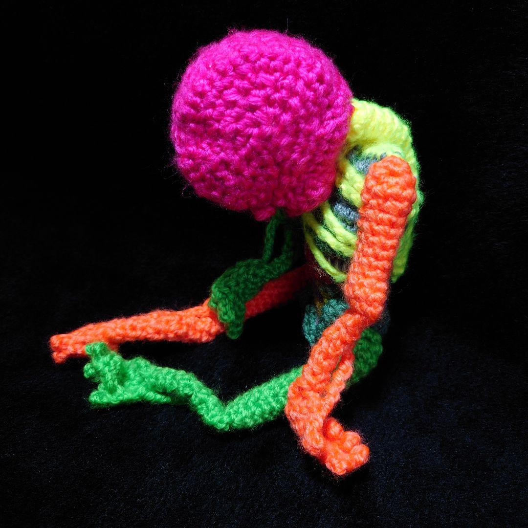 ●110.ピンクヘッド　骸骨さんのあみぐるみ