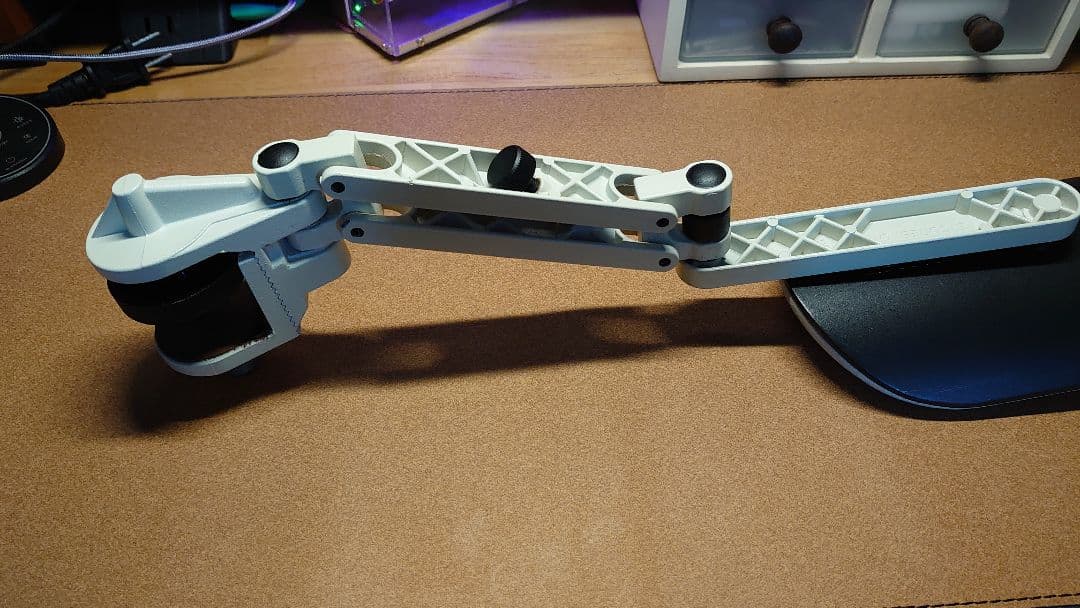 エルゴレスト ロングアーム/ホワイトグレー/マウスパッド付属