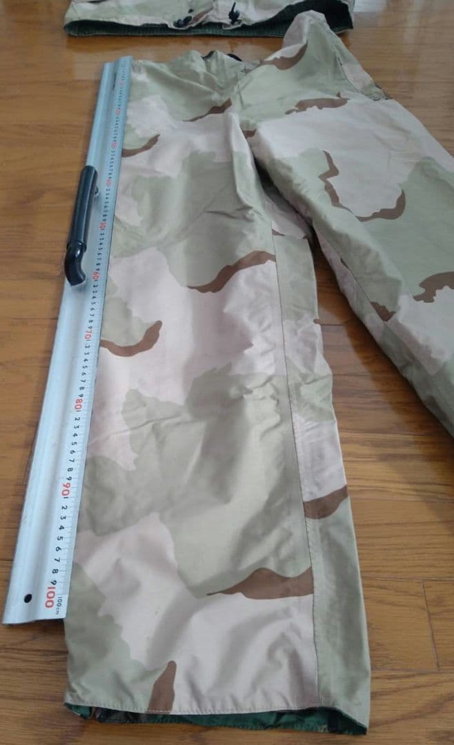 迷彩 フード付きリバーシブル レインスーツ 上下セット