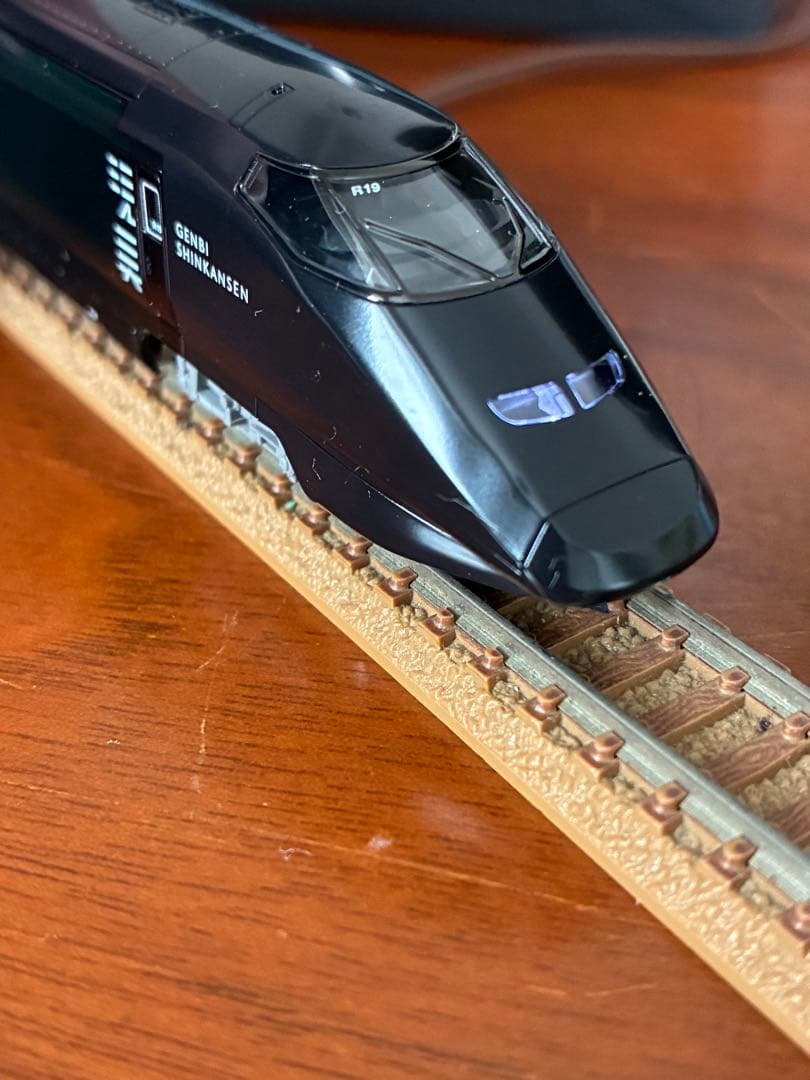 JR E3系上越新幹線(現美新幹線) tomix ライト点灯動力動作確認済