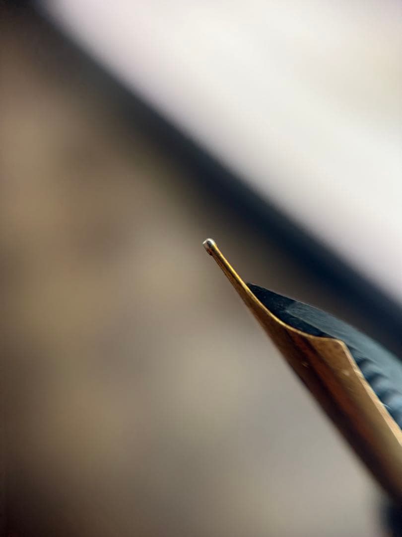 兜木ペン先、朱漆、インキ止め式、エボナイト